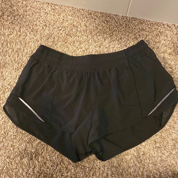 lululemon athletica Pants - black Lululemon hotty hot shorts size 12 2.5 inch
